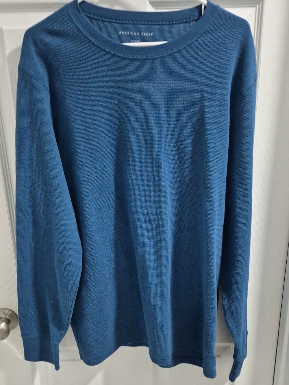 American Eagle Outfitters Men's Teal-Blue Crewneck Waffle Knit Sweater